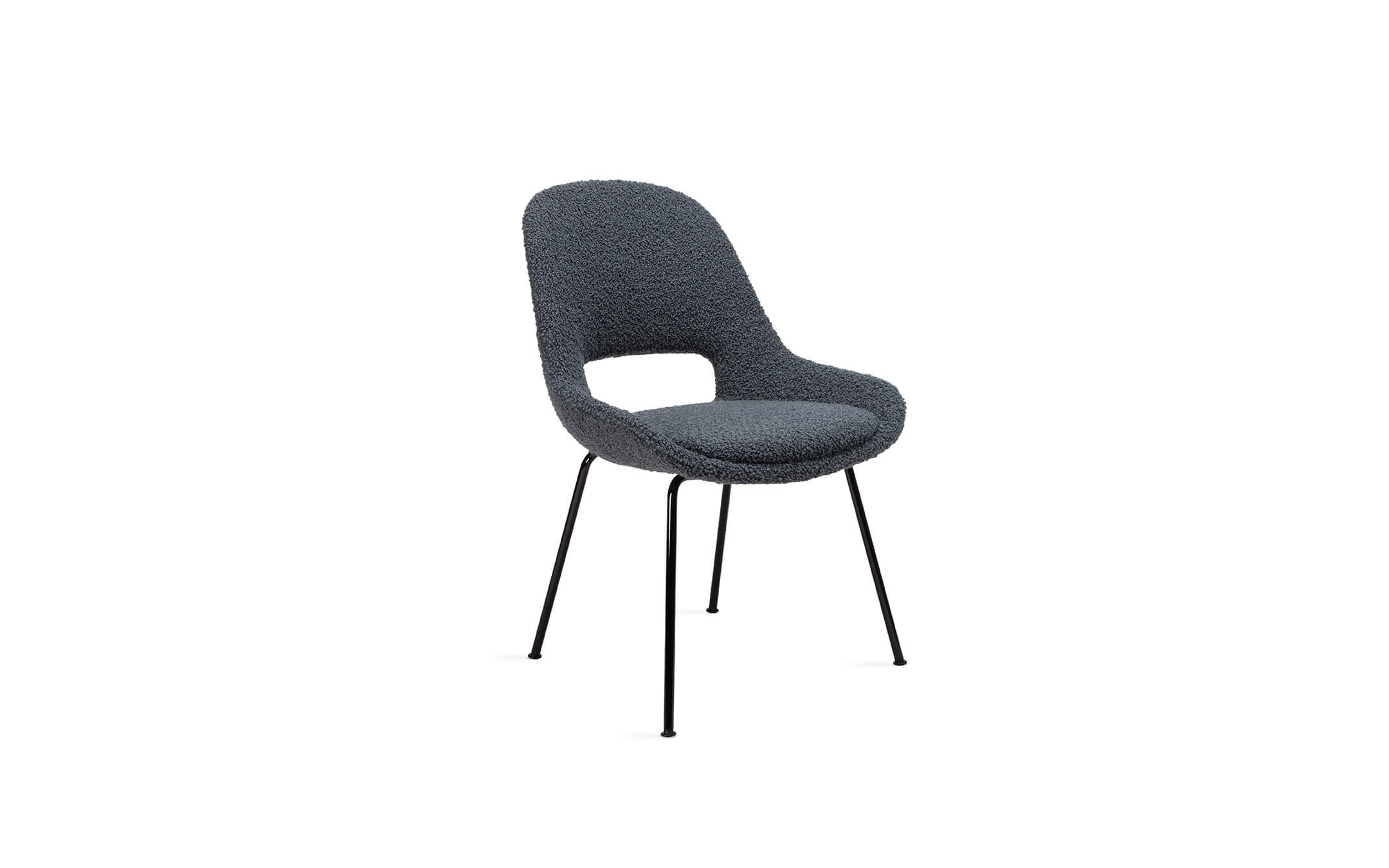 freifrau_2023_Theia_Armchair-Low_1-8_M400_Nimbus-Ardesia_front Platzhalter