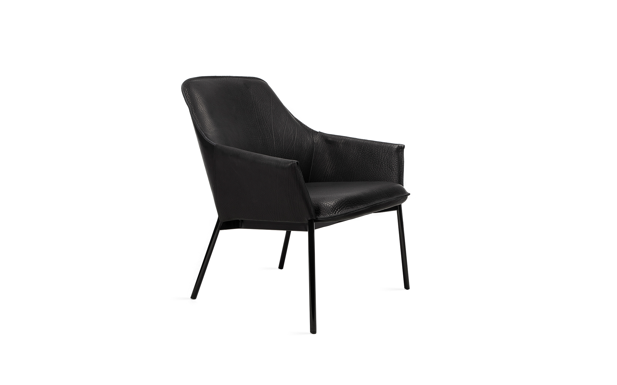 freifrau_2023_Grace_Lounge-Chair-Low_1-3_ME400_Magnum-Ebony_front Platzhalter